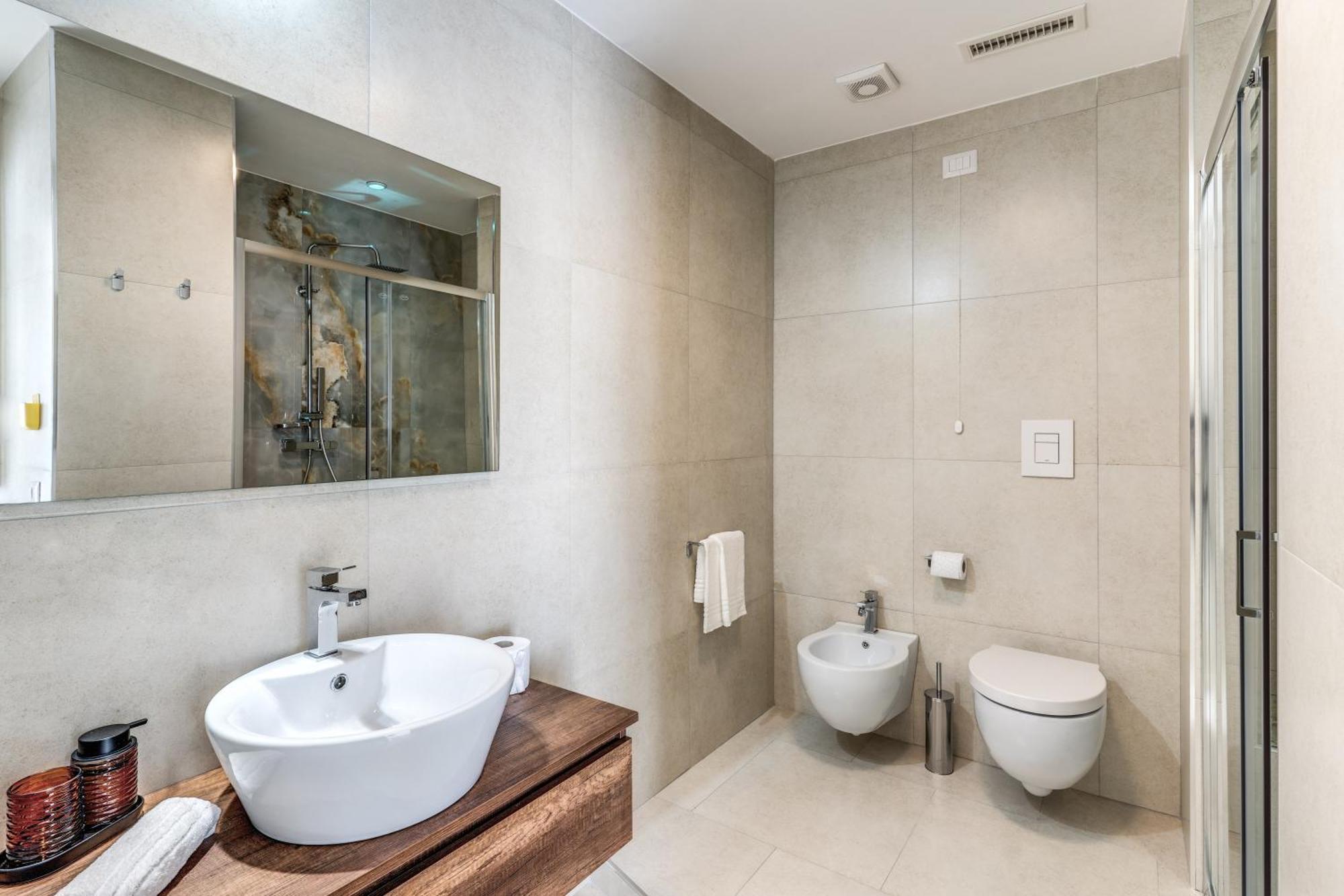 National Square Napoli Otel Dış mekan fotoğraf